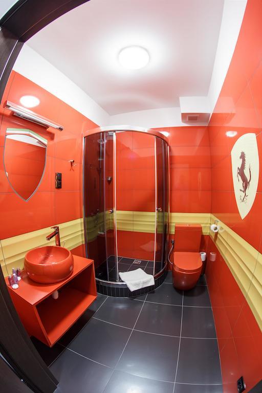 Garagehotel Wloclawek Ruang foto