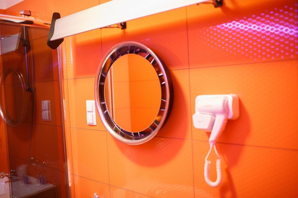 Garagehotel Wloclawek Ruang foto