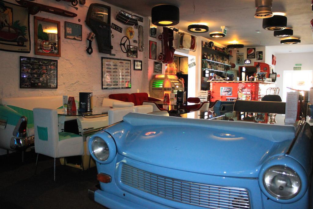 Garagehotel Wloclawek Bagian luar foto