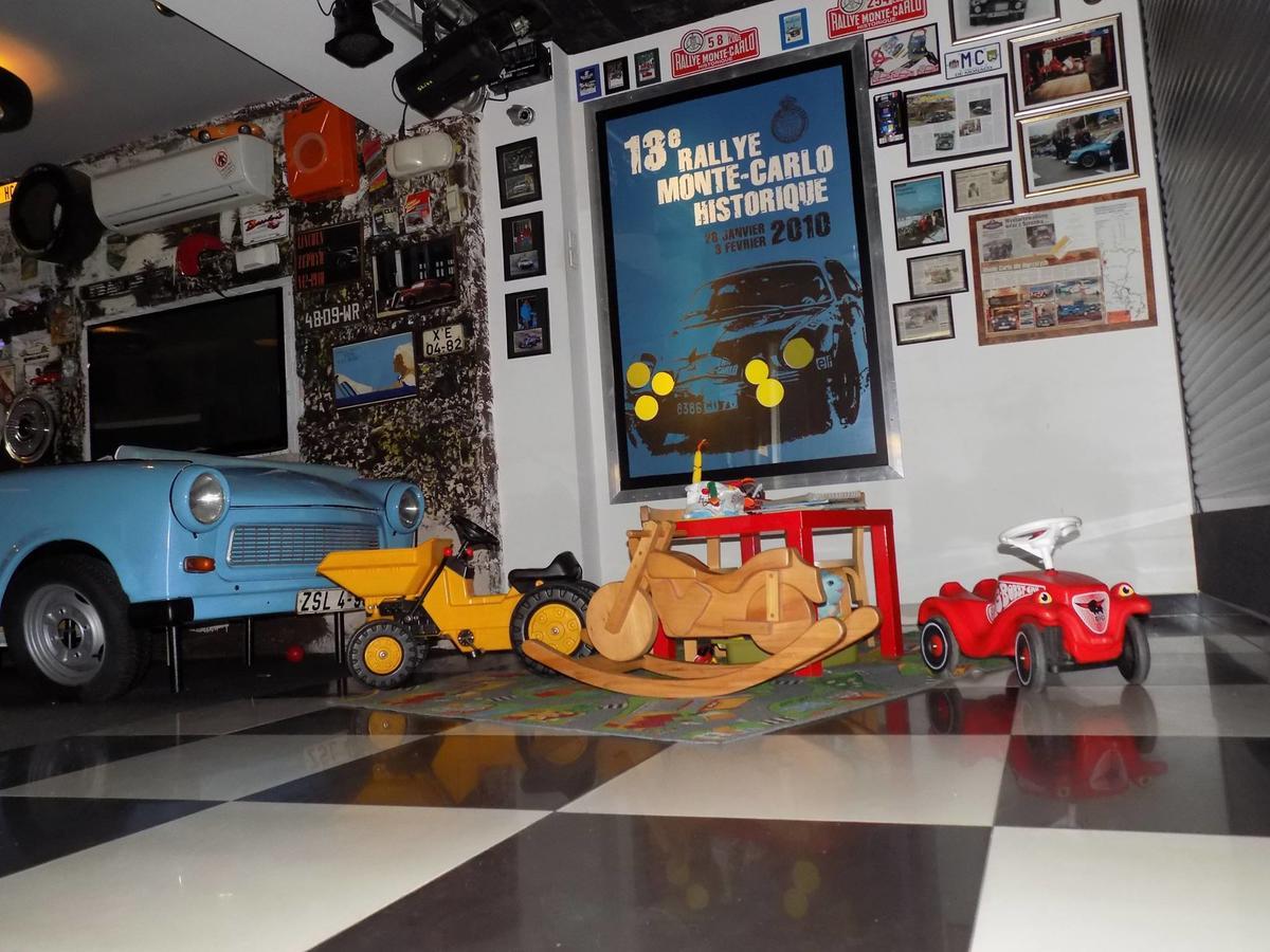 Garagehotel Wloclawek Bagian luar foto