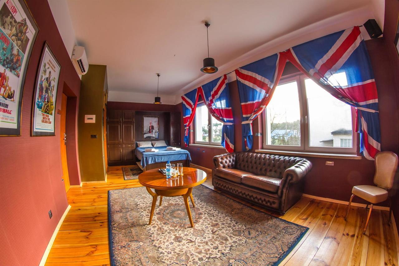 Garagehotel Wloclawek Bagian luar foto